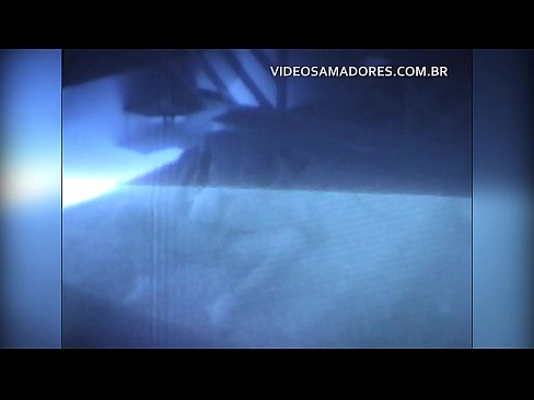 ❤️ Marito filma la moglie che si scopa il vicino e scopre che è un cornuto Porno duro al it.hentaibar-com.ru